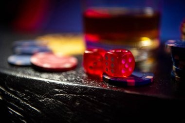 sektorplay Three Card Poker live dealer dealing cards at the table